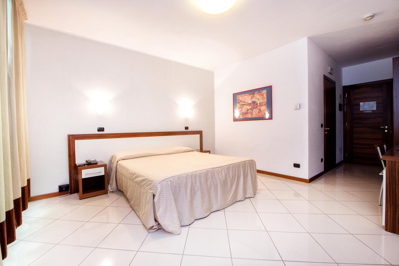 Hotel & La Sibilla Cusiana 3*
